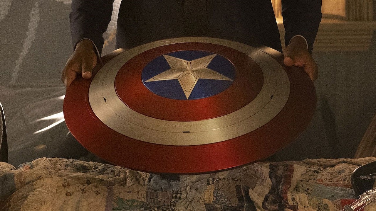 Chi ha imbracciato lo scudo di Capitan America nei fumetti? thumbnail
