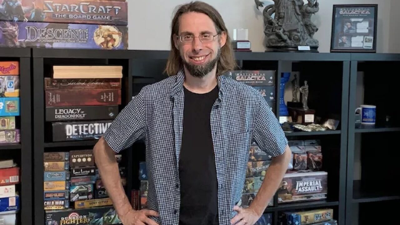 Corey Konieczka: un autore di giochi da tavolo davvero coinvolgenti thumbnail