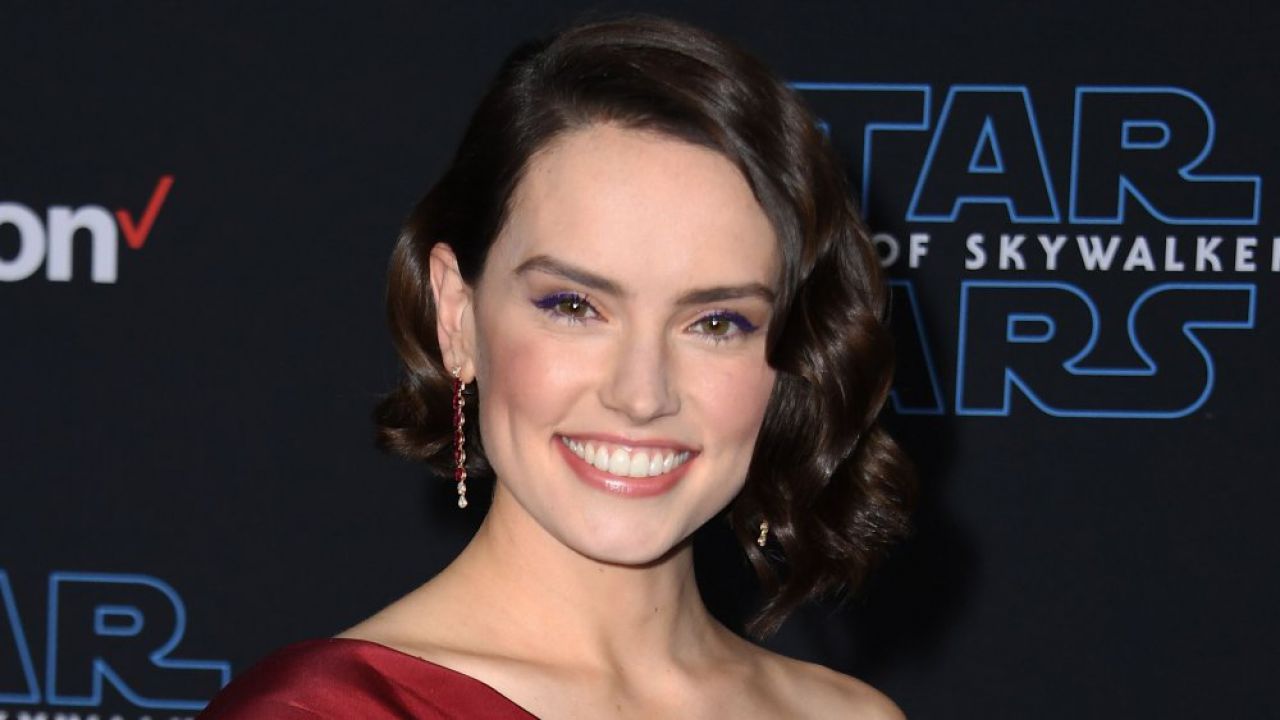 Daisy Ridley non pensa tornerà nel franchise di Star Wars thumbnail