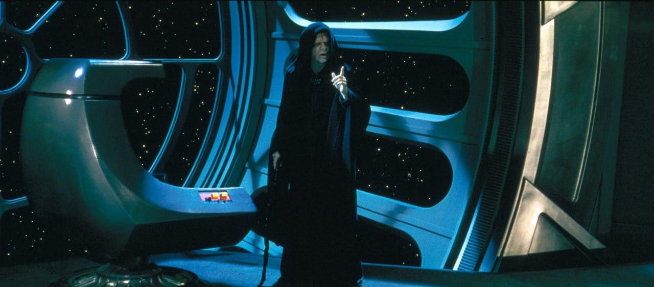 Come tornerà Palpatine in Star Wars: L'ascesa di Skywalker? | Star Wars Week thumbnail