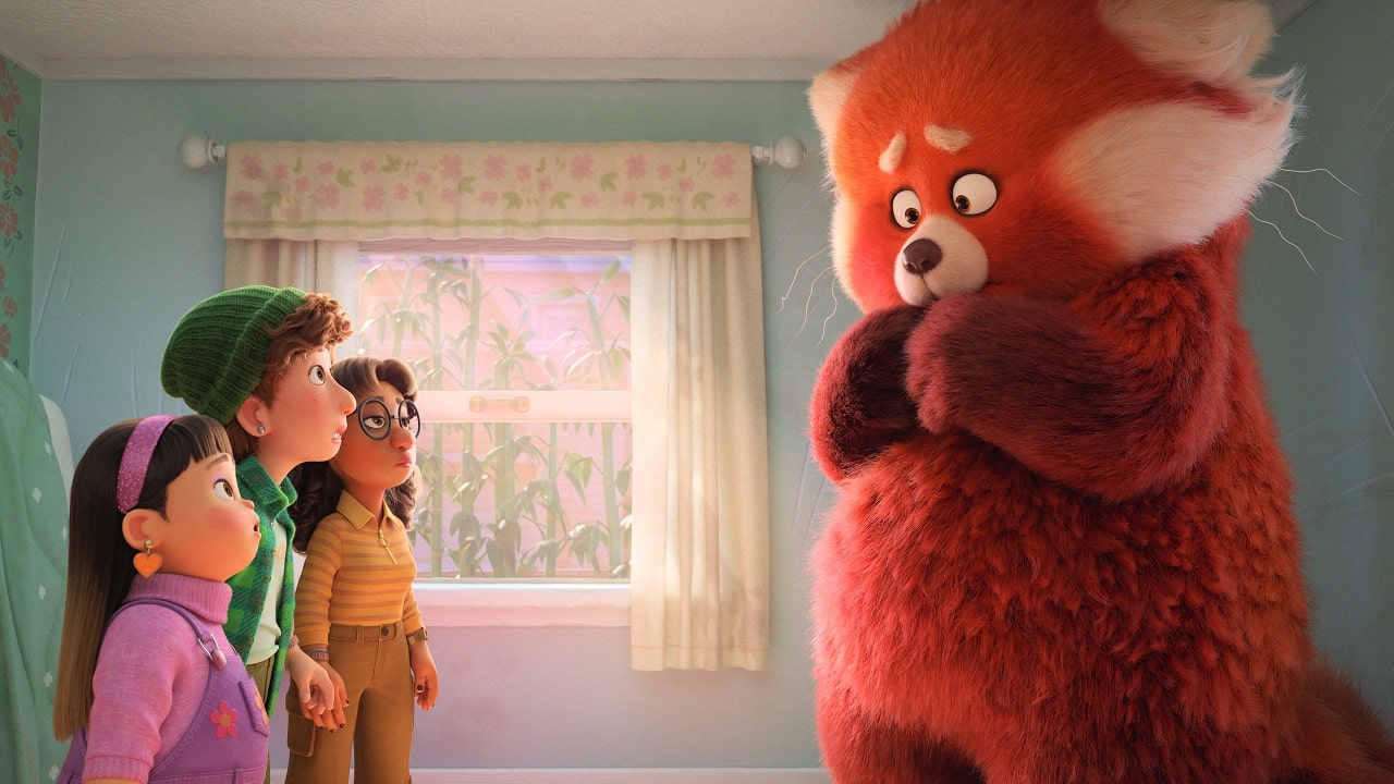 RED: ecco il trailer e il poster del nuovo film Pixar thumbnail