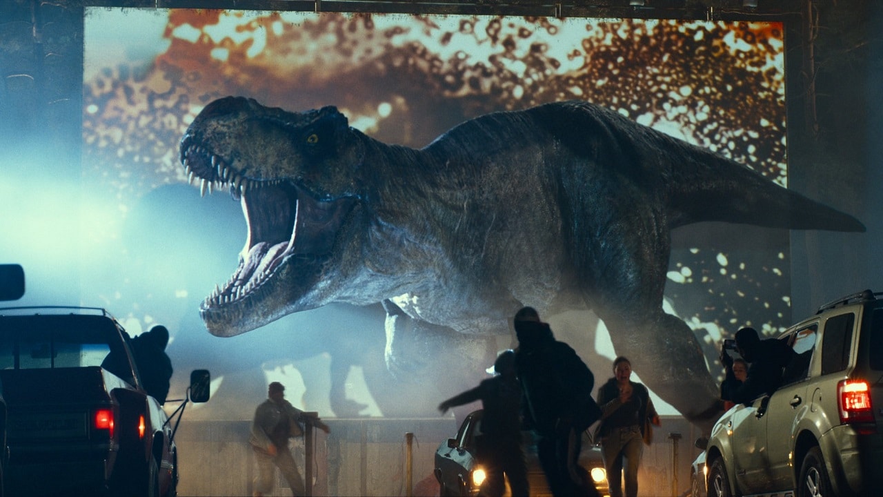 Jurassic World: Dominion, la prima immagine ufficiale thumbnail