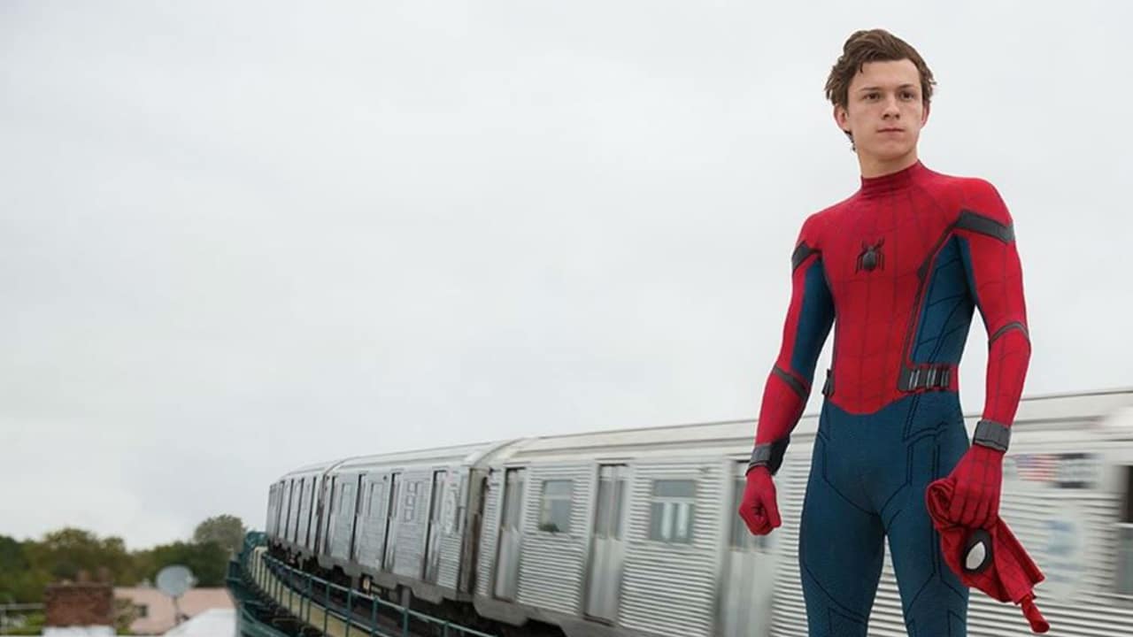 Spider-Man: Homecoming, perché è stata rivelata l'identità segreta dell'eroe? thumbnail
