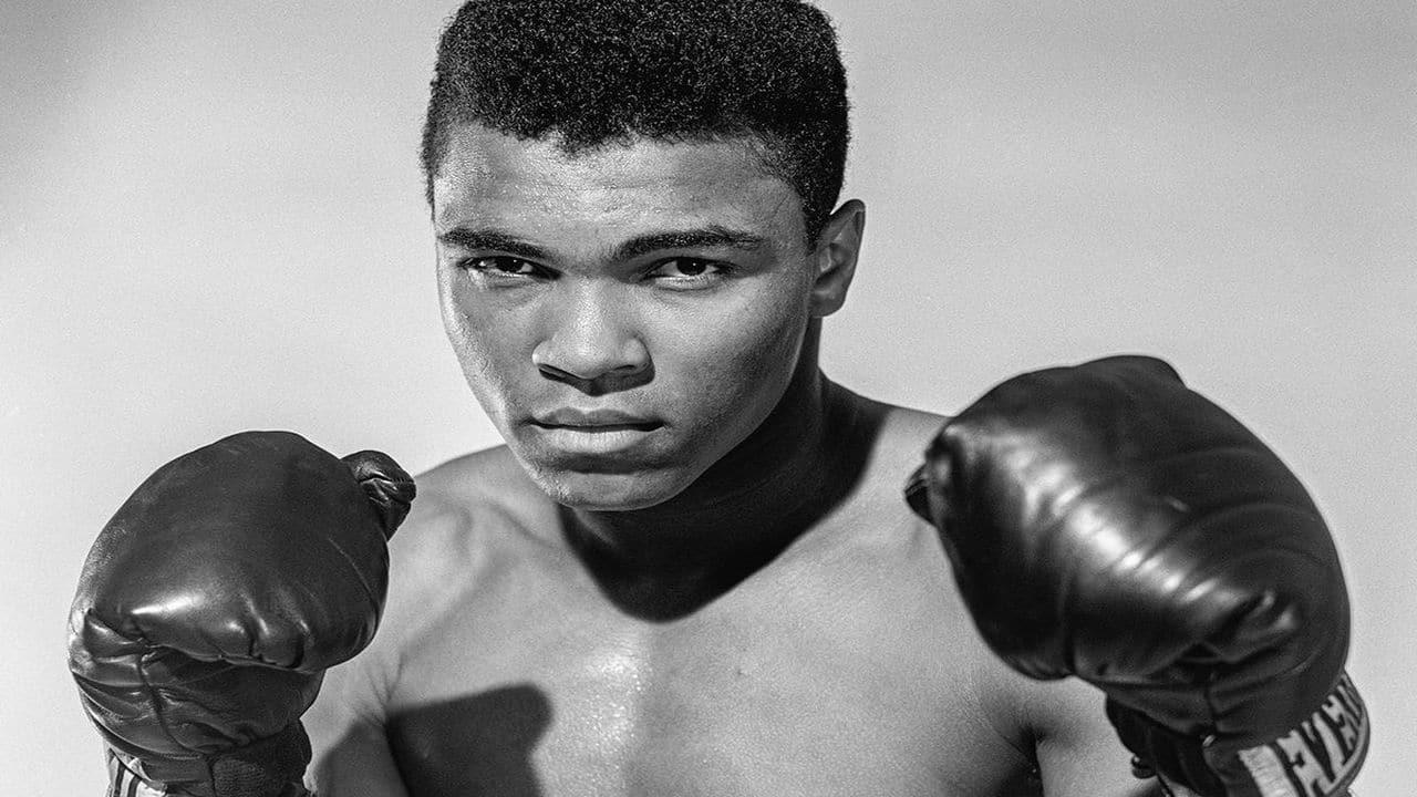 È uscito Muhammad Ali: Kinshasa 1974, il libro dedicato alla leggenda del pugilato thumbnail
