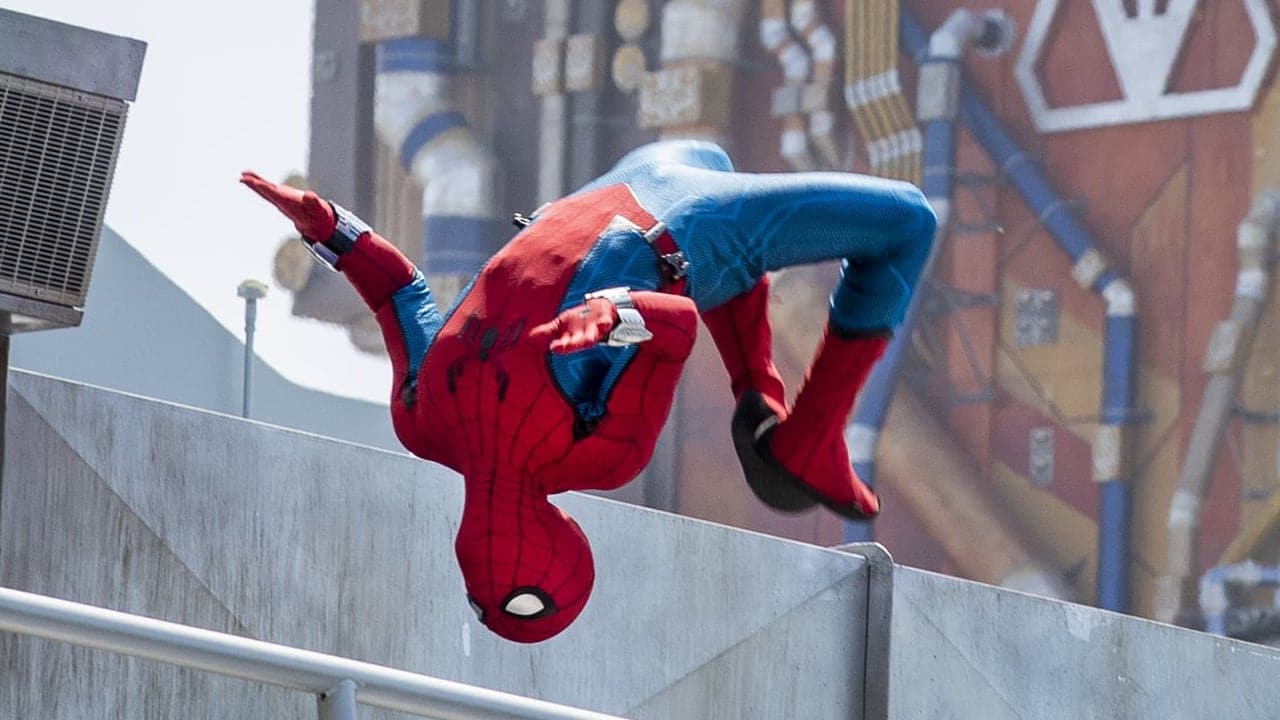 Un incidente comico per lo Spider-Man animatronico all'Avengers Campus thumbnail