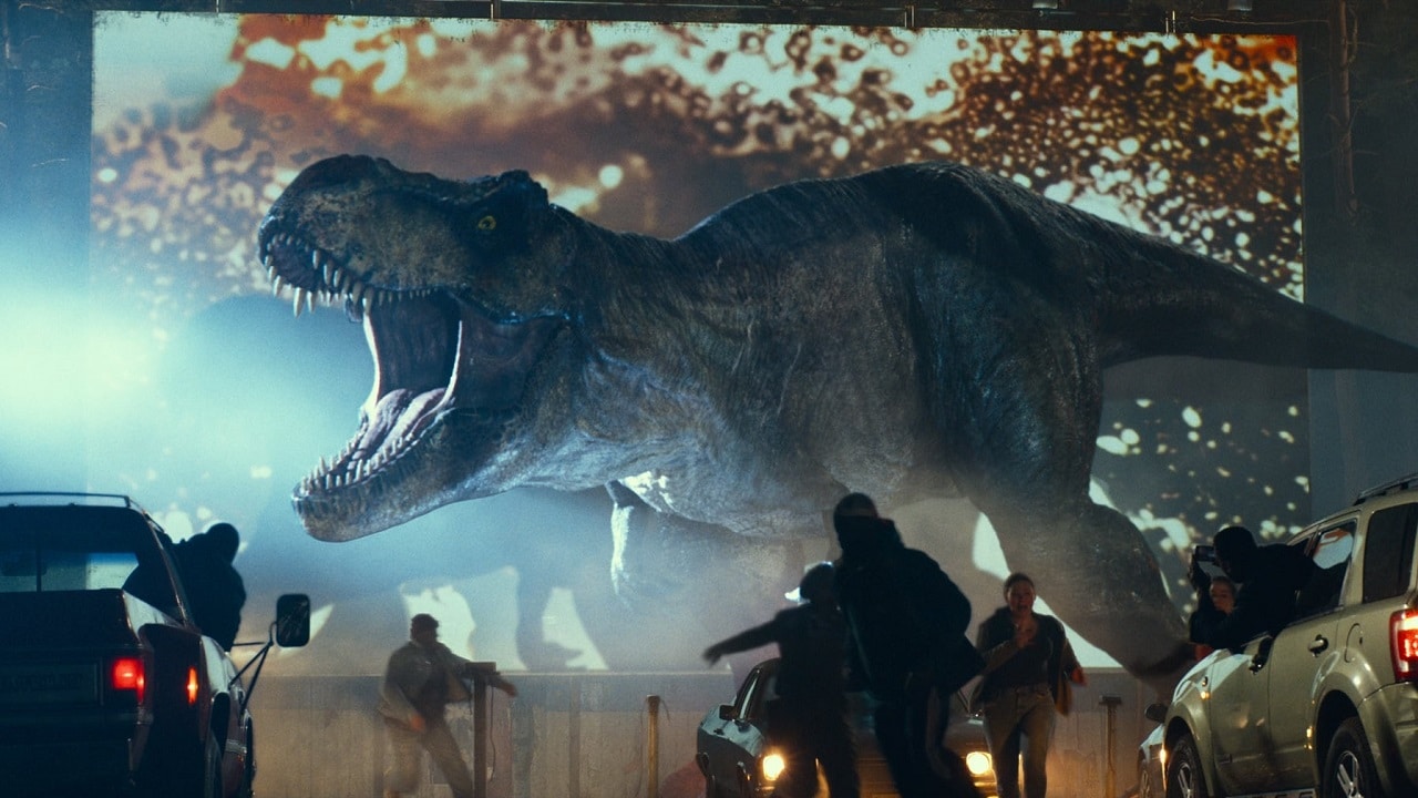 Svelato il trailer ufficiale di Jurassic World: Il Dominio thumbnail
