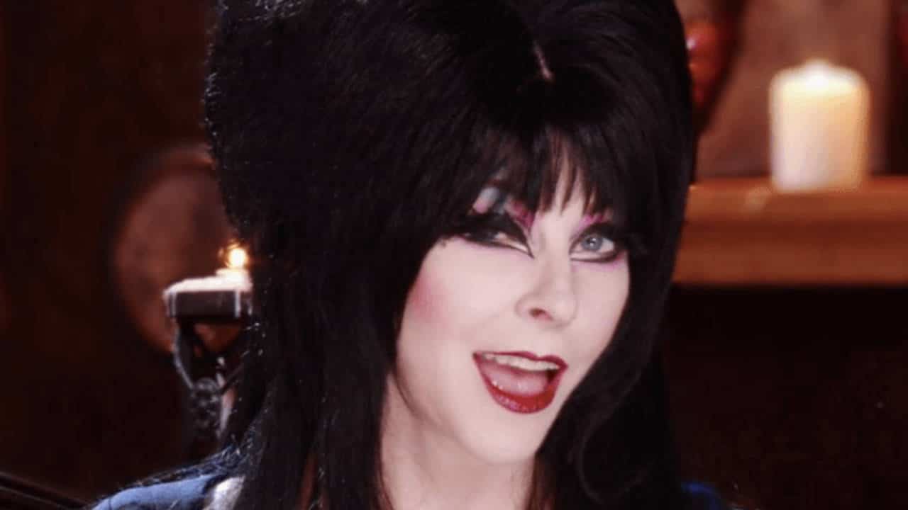 The Munsters: Elvira sarà nel remake di Rob Zombie thumbnail