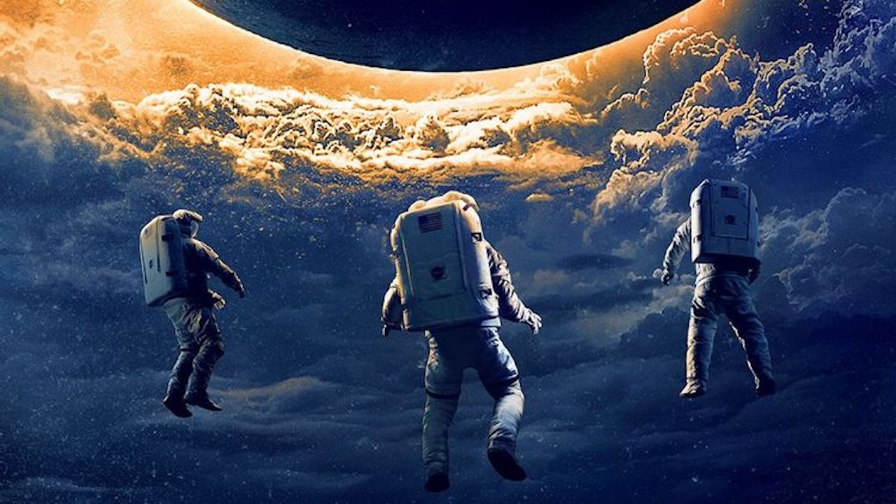 Moonfall: l'ASI produce uno speciale sul film di Roland Emmerich thumbnail