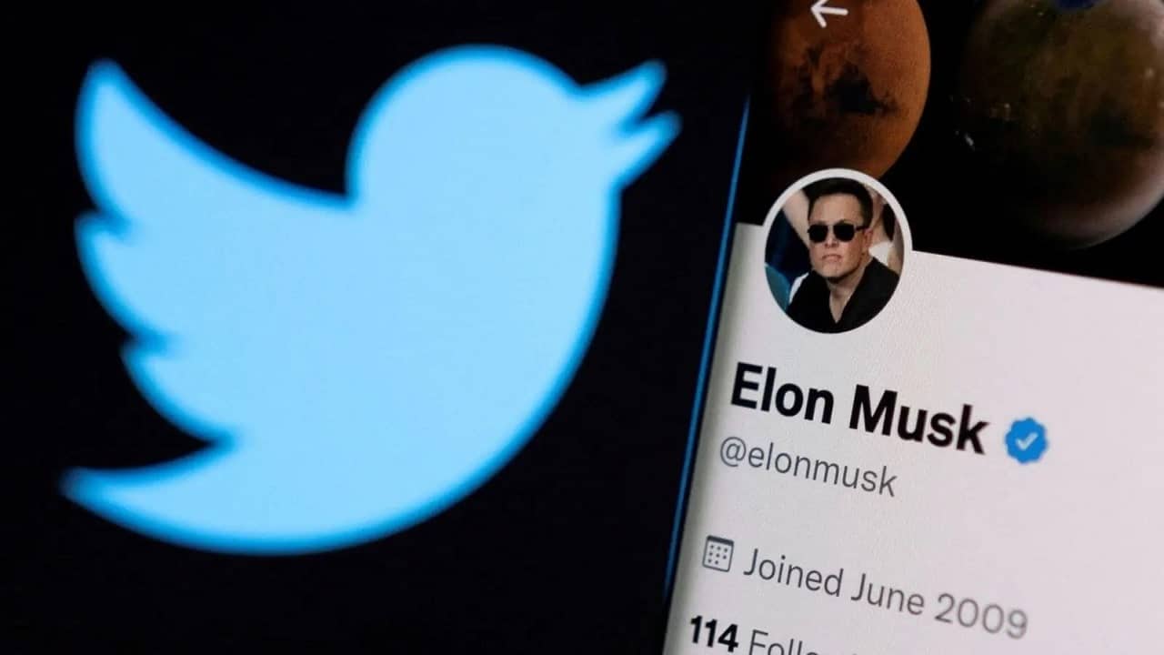Elon Musk compra Twitter per 44 miliardi di dollari thumbnail