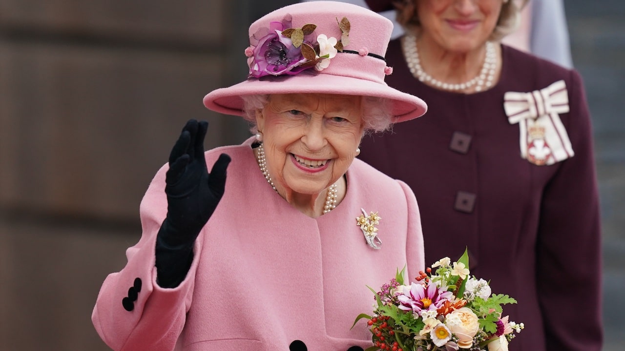 Arriva su Sky da Buckingham Palace il concerto per la Regina Elisabetta II thumbnail