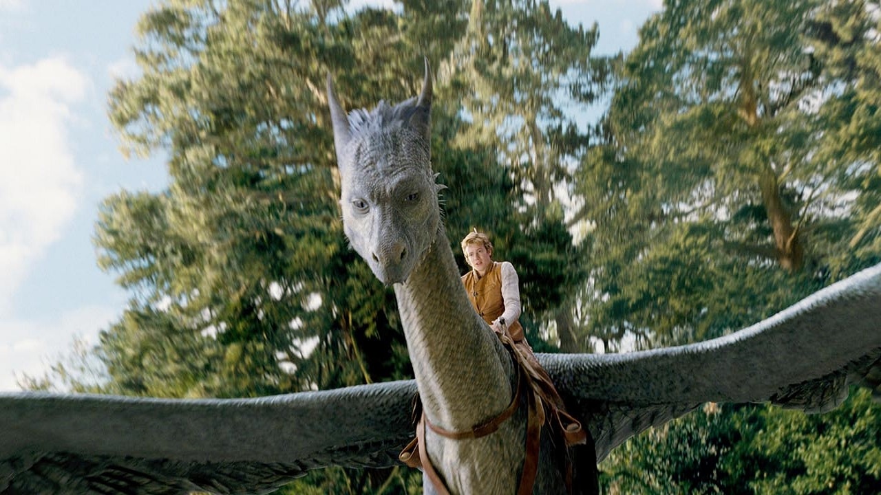Il creatore di Eragon condivide la sua felicità per la serie su Disney+ thumbnail