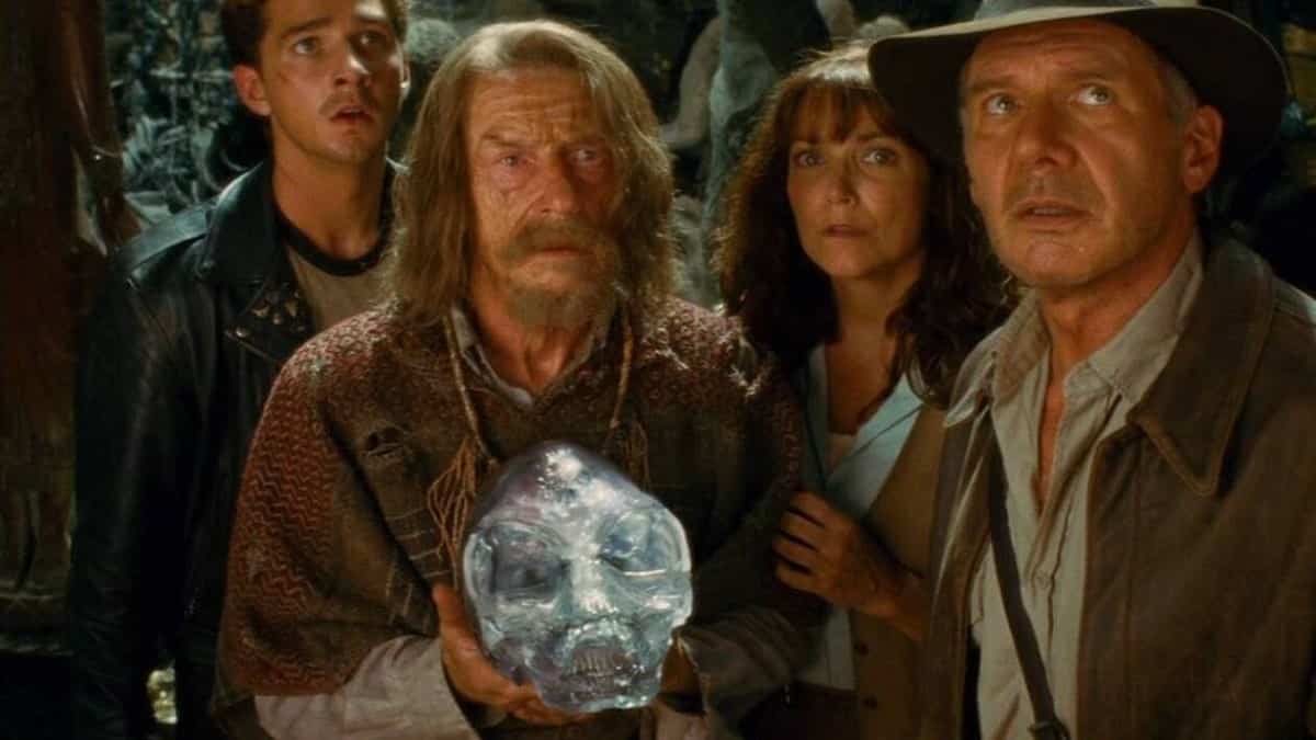 Lo sceneggiatore di Indiana Jones 4 non era "felice" di usare gli alieni thumbnail