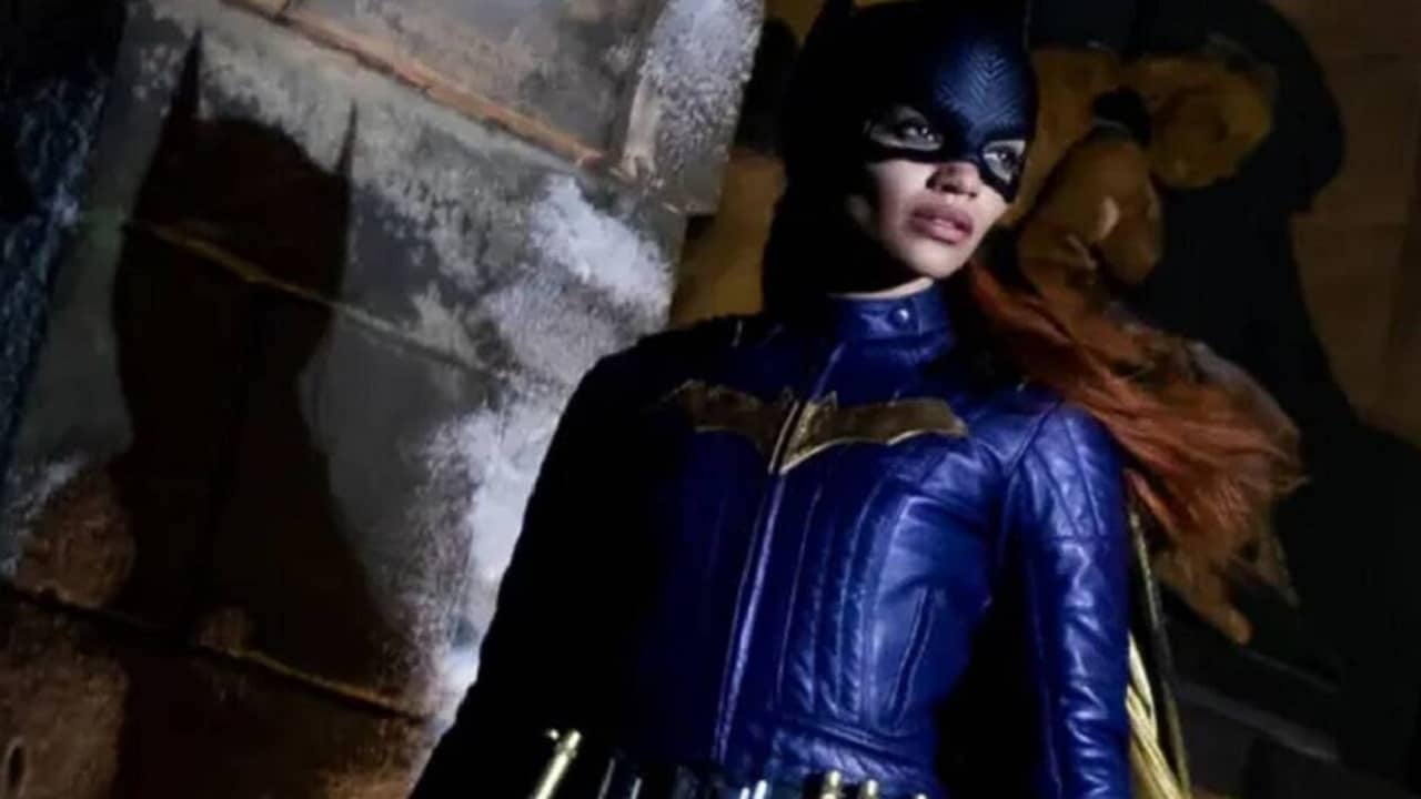 Batgirl: il commento di Leslie Grace e dei registi alla cancellazione thumbnail