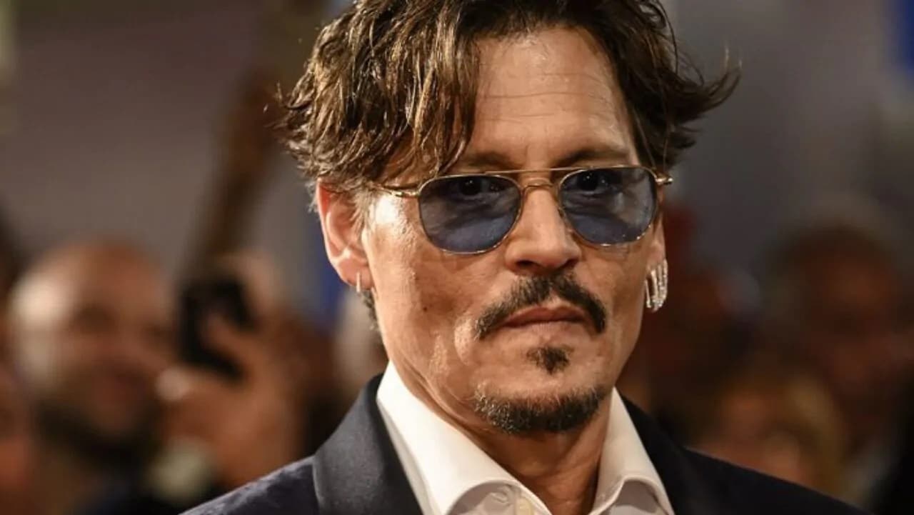 Johnny Depp torna al cinema, la prima foto del suo nuovo film thumbnail