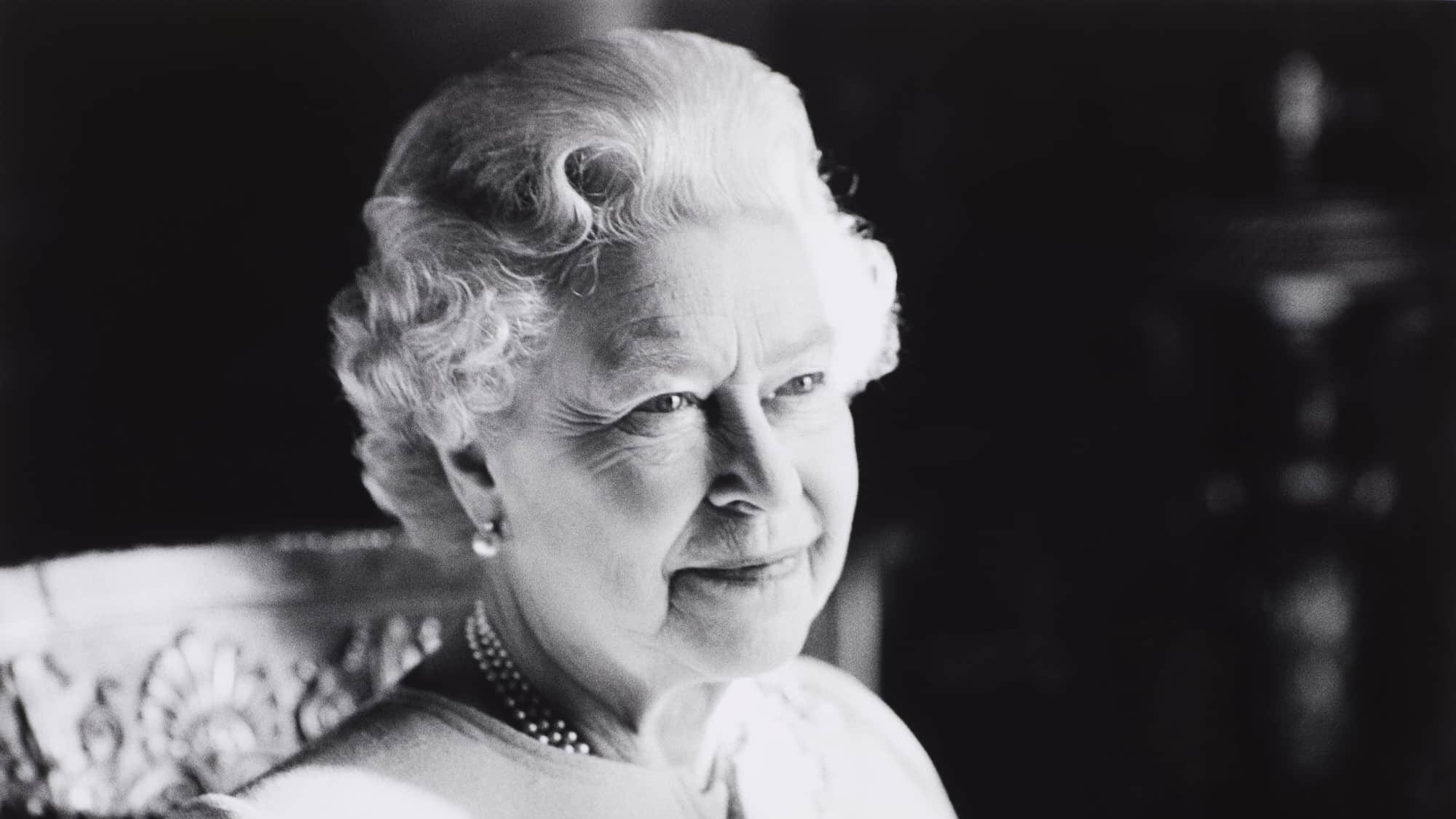 È morta la Regina Elisabetta II, aveva 96 anni. Carlo è il nuovo re thumbnail