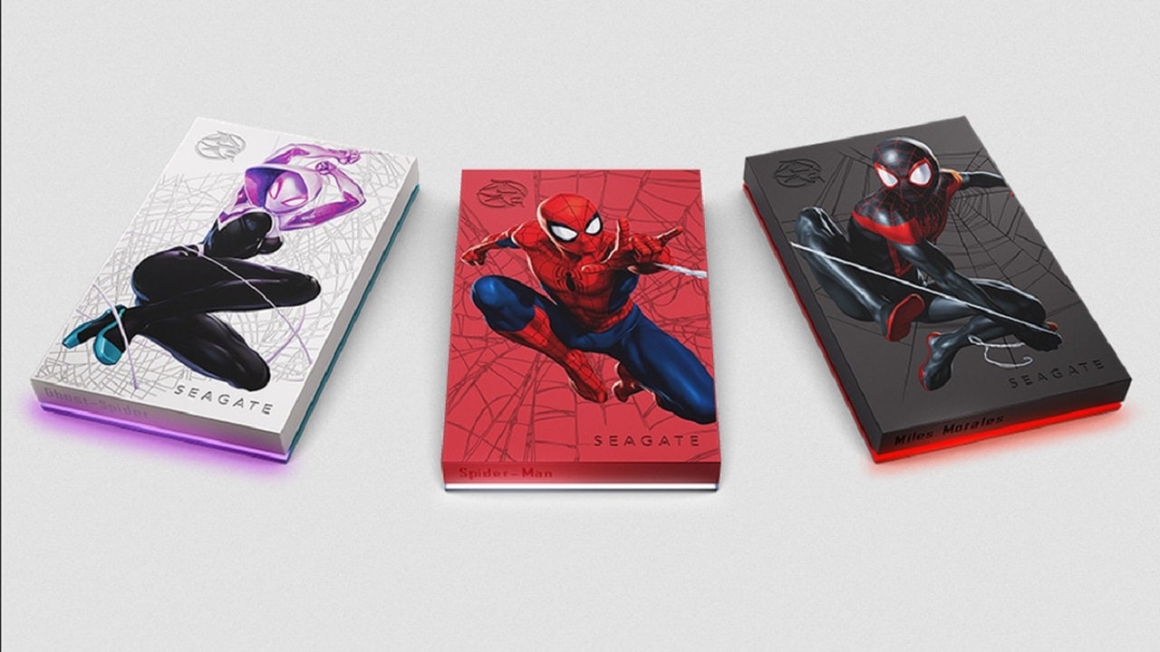 Tuffati nell’azione con le unità disco da collezione FireCuda Spider-Man di Seagate thumbnail