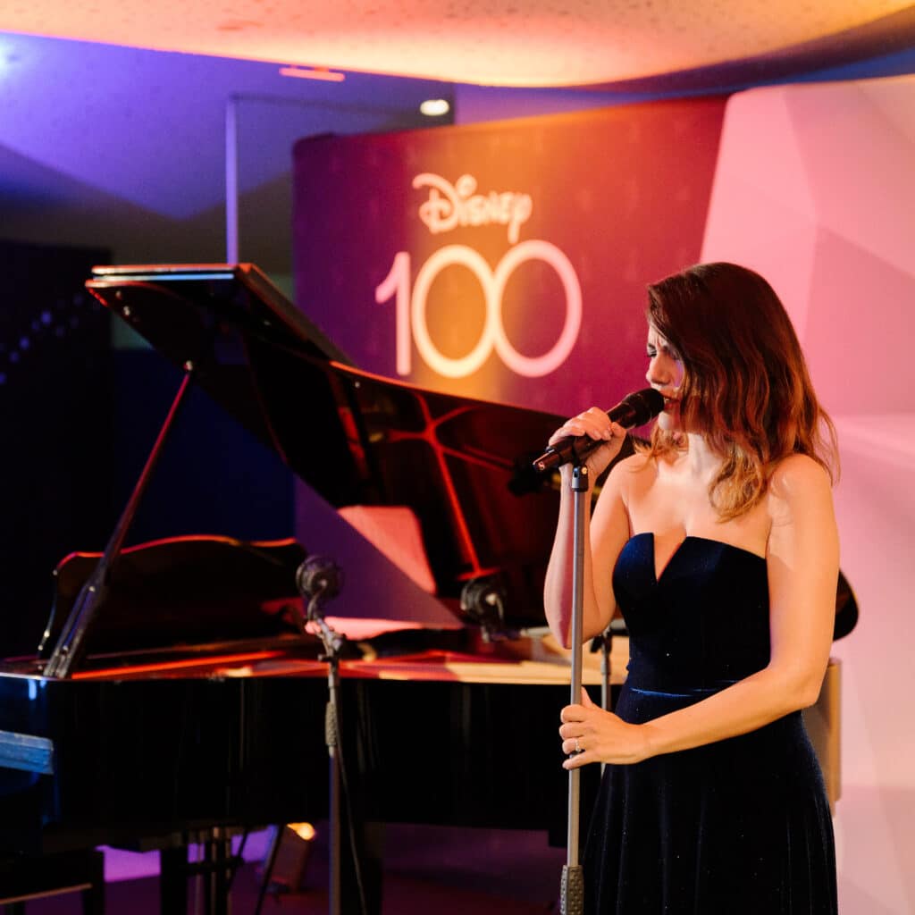 presentazione del programma di Disney100 in Italia