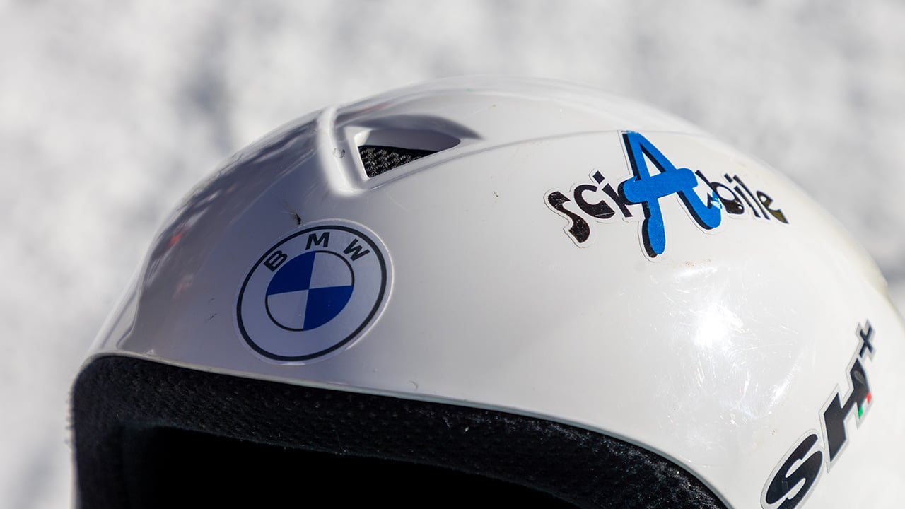 SciAbile, la scuola di sci nata con il supporto di BMW Italia thumbnail