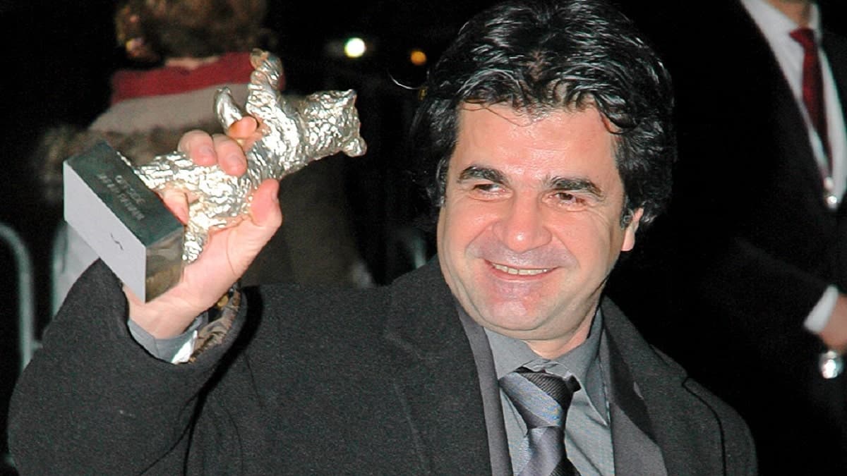 Il regista Jafar Panahi avrebbe lasciato l'Iran thumbnail
