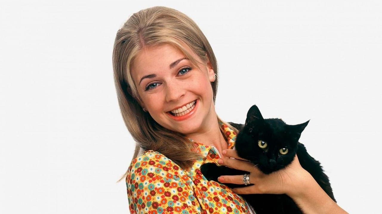 Melissa Joan Hart ha rischiato il ruolo in Sabrina per un servizio fotografico thumbnail