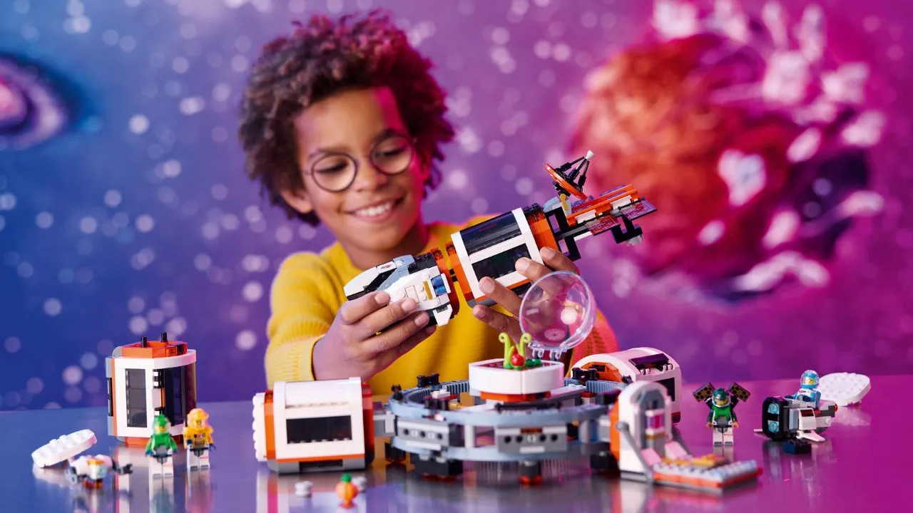 Missione Astronauta: le iniziative di LEGO dedicate allo spazio thumbnail