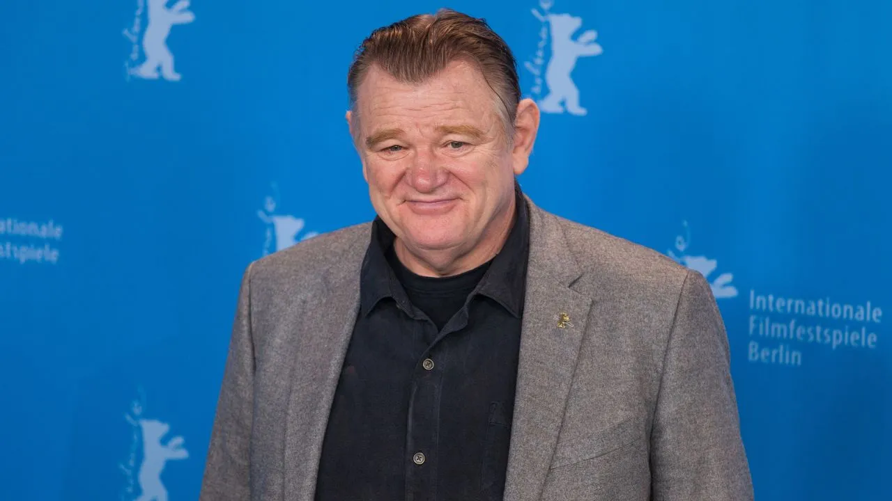 Spider-Man Noir: Brendan Gleeson sarà il villain della serie thumbnail