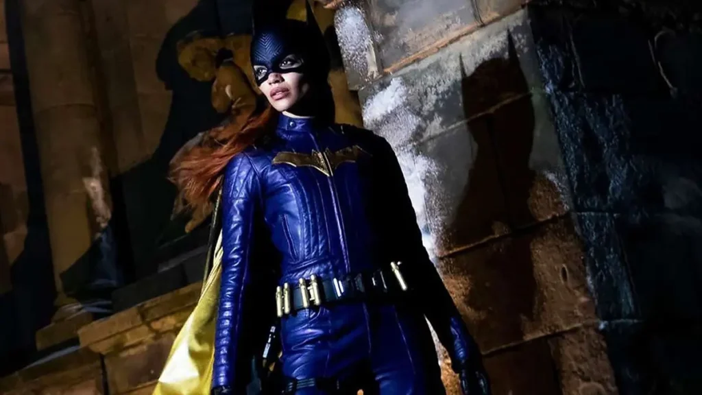 Leslie-Grace-Batgirl