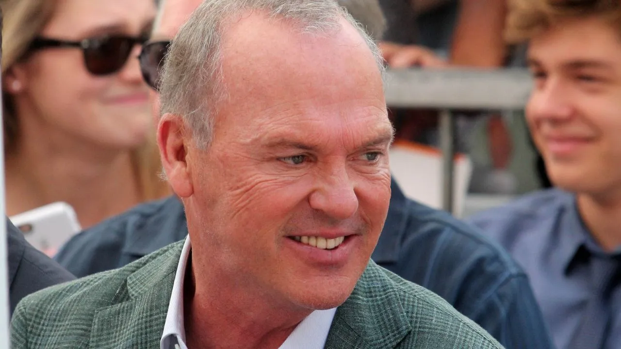 Michael Keaton vuole tornare al suo vero cognome: Douglas thumbnail