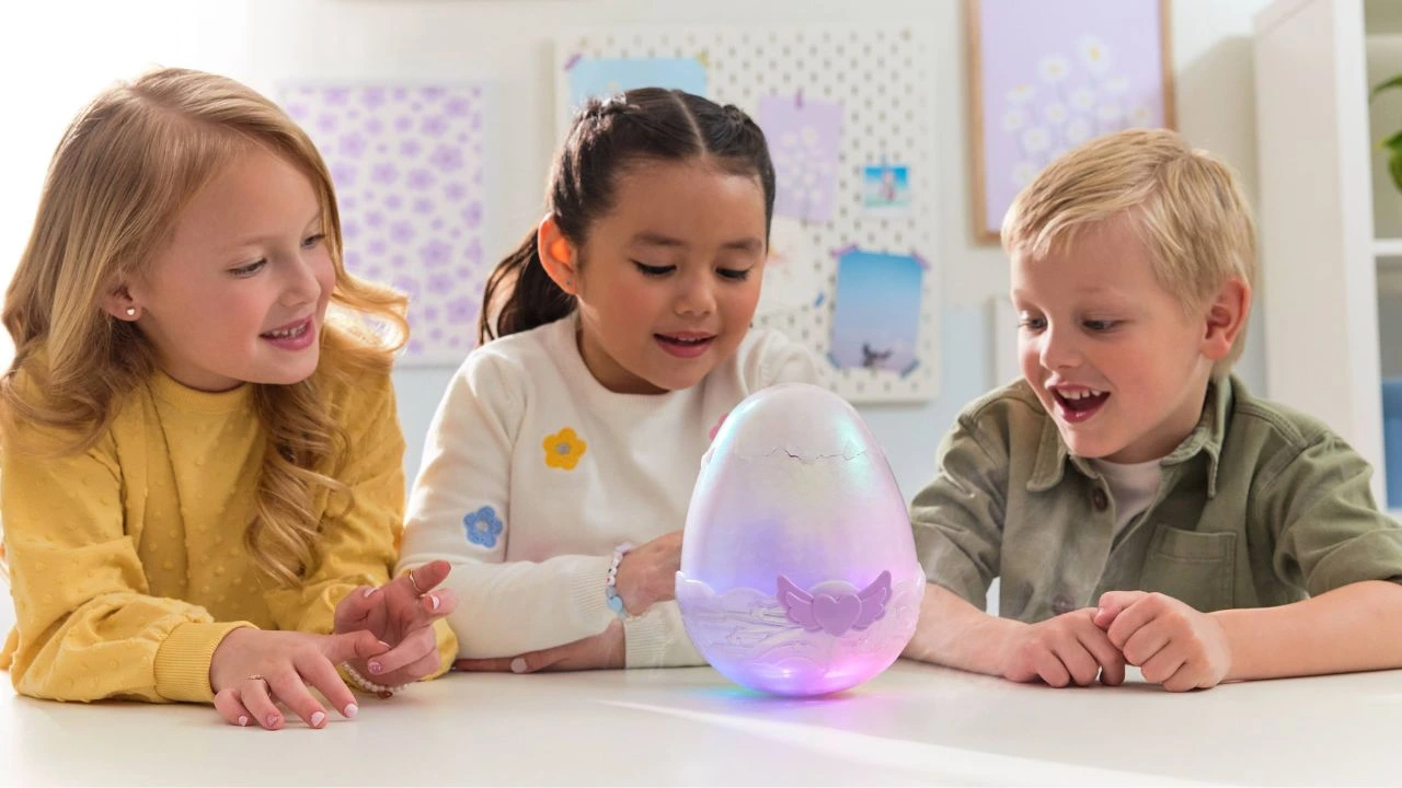 Le uova interattive Hatchimals tornano con nuove versioni thumbnail