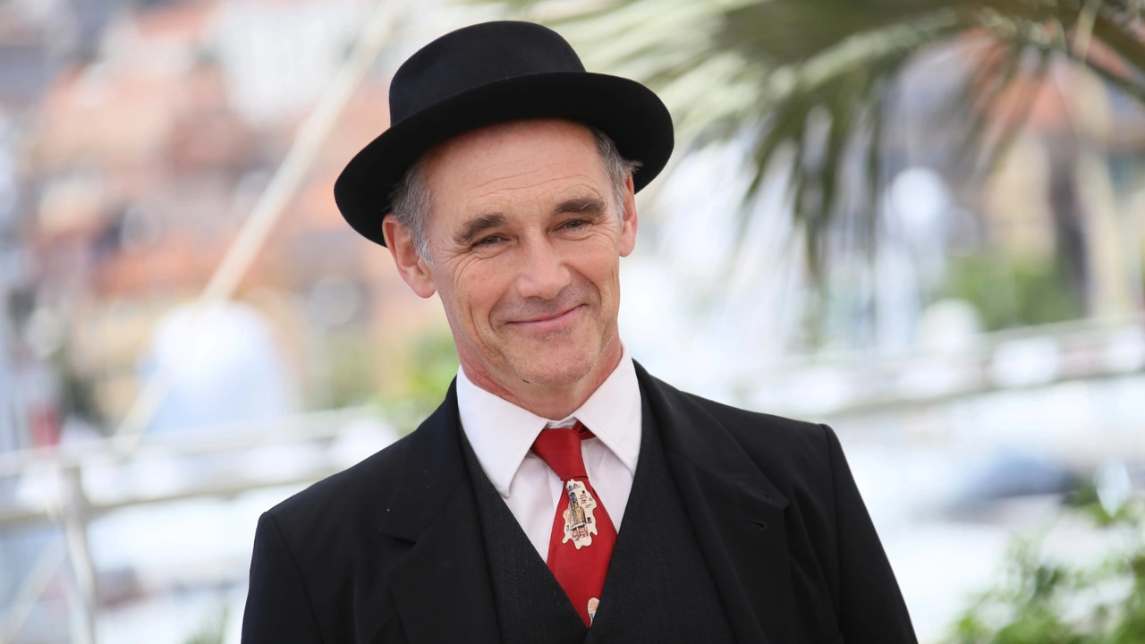 La serie TV di Harry Potter punta a Mark Rylance come nuovo Silente thumbnail