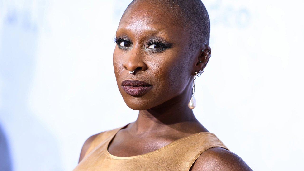 Cynthia Erivo si schiera dalla parte di chi canta al cinema durante Wicked thumbnail