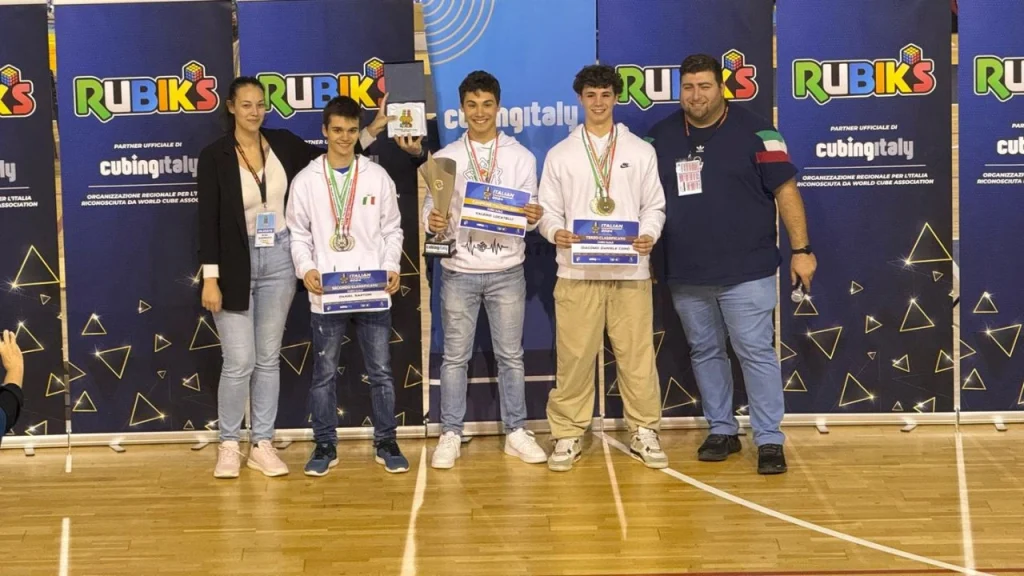 Valerio Locatelli Campione Italiano Rubik Cubo 2024 1